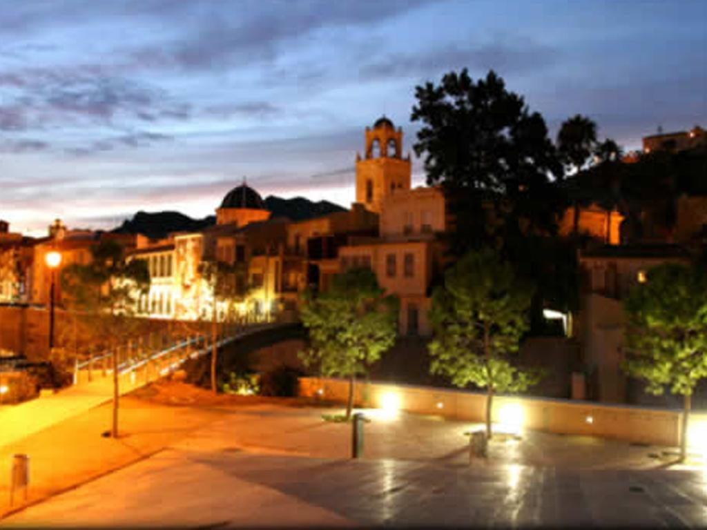 Hostal Rey Teodomiro أوريويلا المظهر الخارجي الصورة